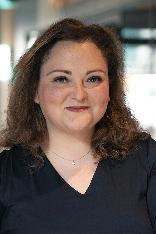 Elena Topmöller, Assistenz und Verwaltung beim OWL Maschinenbau e. V.